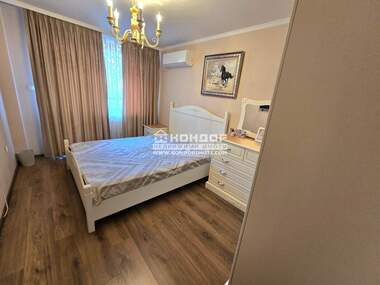 Vânzare - Apartament în Kărșiaka,  Plovdiv