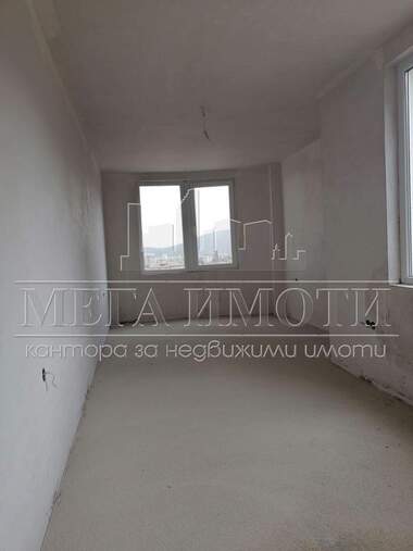 For sale - Apartment in Novo Selo,  Sliven