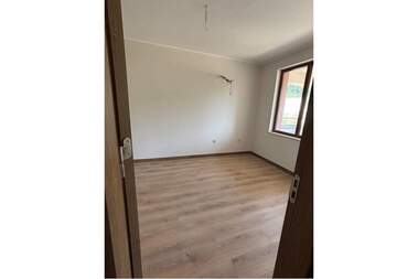 Satış - Apartman olarak Vinica,  Varna