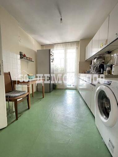 Продажа - Квартира в Левски,  Варна
