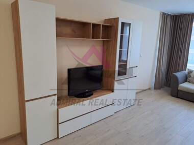 Închiriere - Apartament în Văzrajdane 1,  Varna