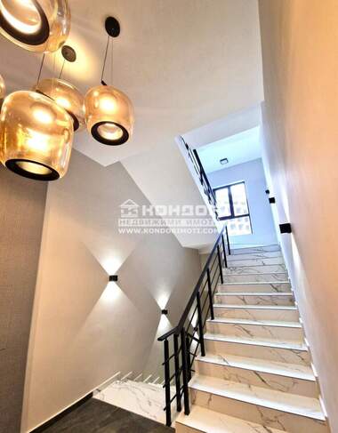 Vânzare - Apartament în Hristo Smirnenski,  Plovdiv