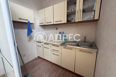 Продажа - Офис/Салон красоты/Стоматологический кабинет в Нова Загора,  Сливен