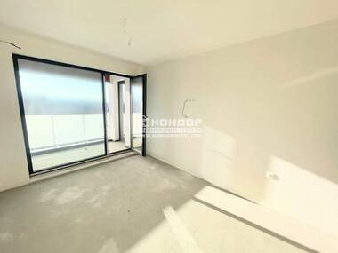 Vânzare - Apartament în Hristo Smirnenski,  Plovdiv