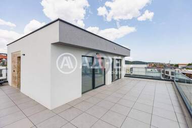 For sale - House in Vinica,  Varna