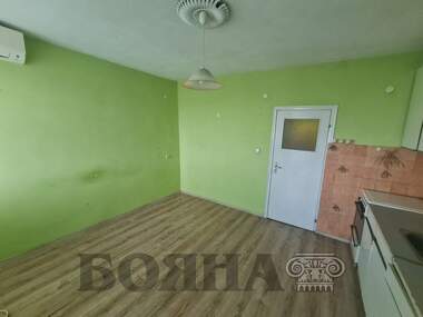 Продажба - Апартамент в Широк център,  Русе