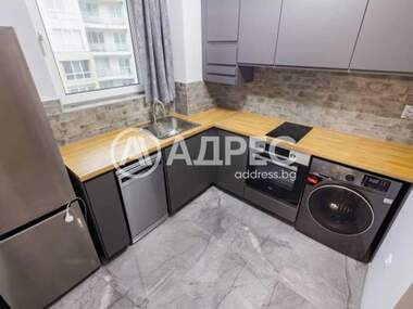 Vânzare - Apartament în Sfinții Constantin și Elena,  Varna