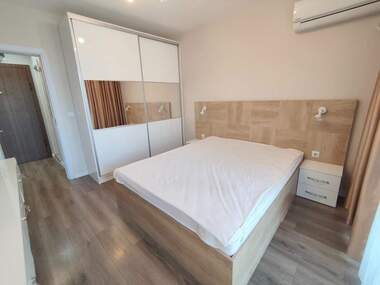 Închiriere - Apartament în Slaveîkov,  Burgas