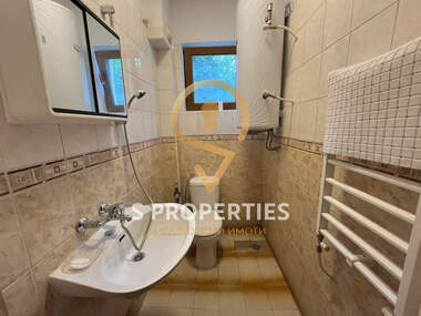 Închiriere - Apartament în Briz,  Varna