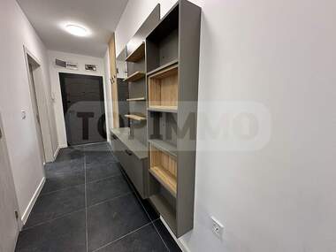 Vânzare - Apartament în Pceelina,  Varna