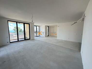 Vânzare - Apartament în Sveti Nikola,  Varna