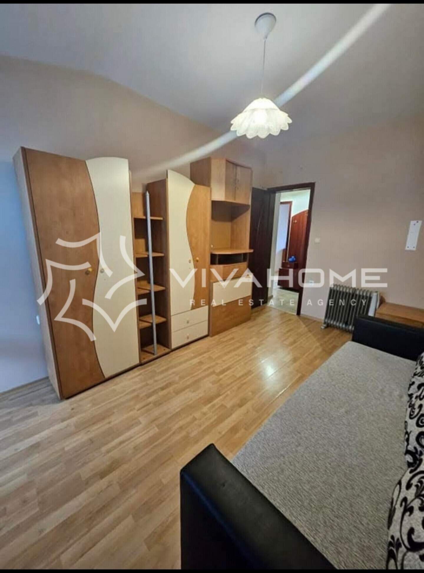 Тристаен Апартамент в Бизнес хотел, Варна – снимка 3