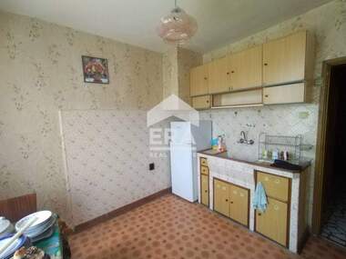 Verkauf - Wohnung in Wazrajdane,  Iambol