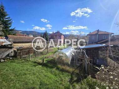 For sale - House in Govedarci,  Sofia Oblast