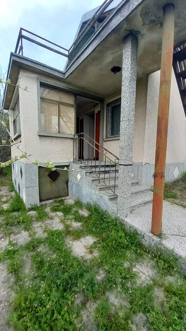 For sale - House in Mineralni Bani,  Haskovo