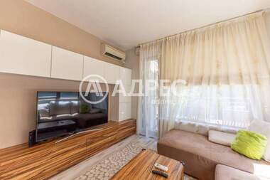 Închiriere - Apartament în Sfinții Constantin și Elena,  Varna