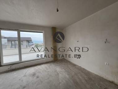 Продажба - Апартамент в Остромила,  Пловдив