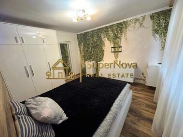 Închiriere - Apartament în Voevodski,  Haskovo
