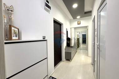 For sale - Apartment in Centеr,  Veliko Tarnovo