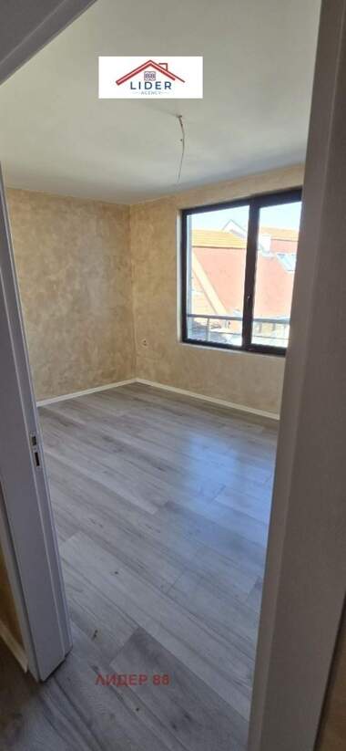 Vânzare - Apartament în Wider Center,  Pleven