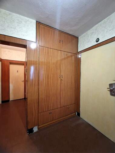 Продажба - Апартамент в Здравец,  Русе