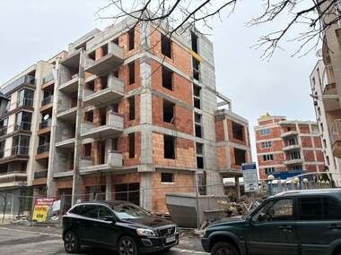 Продажба - Апартамент в Поморие,  Бургас