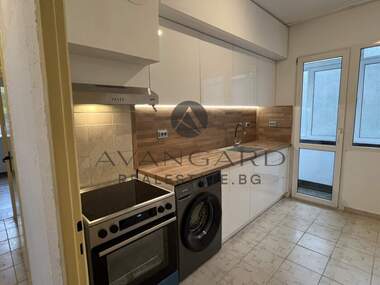 For sale - Apartment in Kiuchuk Parij,  Plovdiv