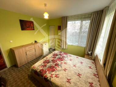 For rent - Floor of a house in Alen mak,  Varna