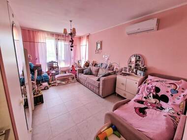 Vânzare - Apartament în Nesebăr,  Burgas