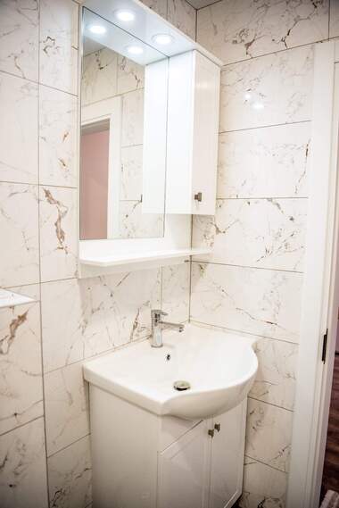 Închiriere - Apartament în Văzrajdane 3,  Varna