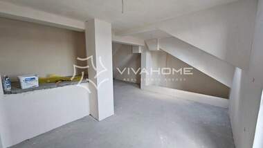 For sale - Apartment in Kolhozen pazar,  Varna