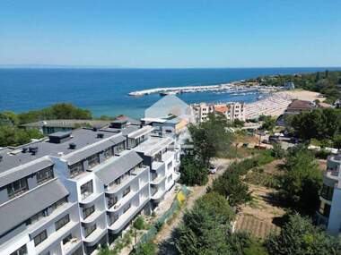 Satış - Apartman olarak Çernomorec,  Burgas
