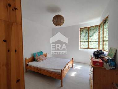 For sale - House in Kuba,  Haskovo