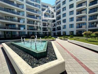 Продажба - Апартамент в Ален мак,  Вaрна