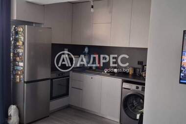 Vânzare - Apartament în Iujen,  Plovdiv