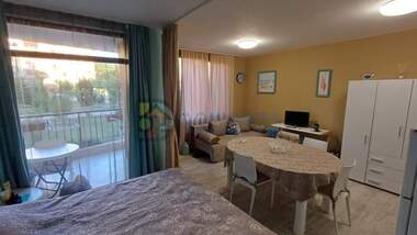 Vânzare - Apartament în Țarevo,  Burgas