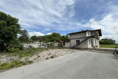 For sale - Building in Matnica,  Shumen