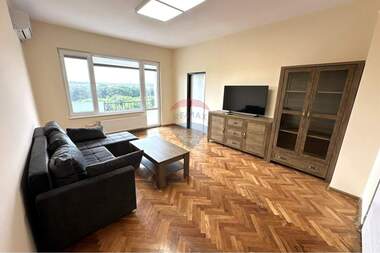 For sale - Apartment in Cvetnica,  Ruse