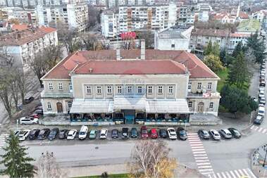 Kira - Yer olarak Center,  Ruse