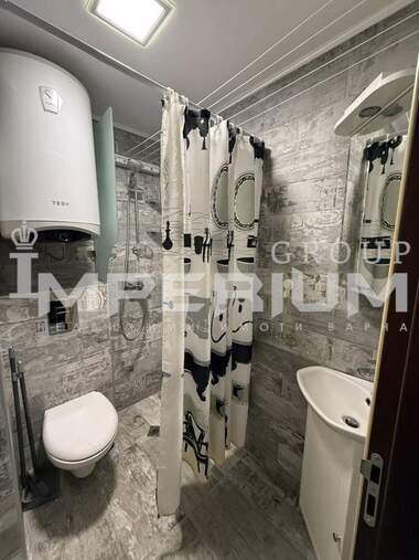 Închiriere - Apartament în Center,  Varna
