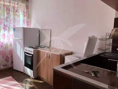 Miete - Wohnung in Awtogara,  Warna