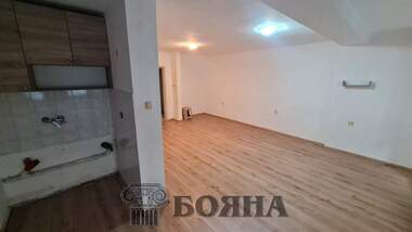 Vânzare - Apartament în Center,  Ruse