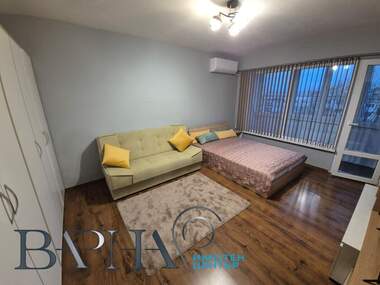 Kira - Apartman olarak Mladost 1,  Varna