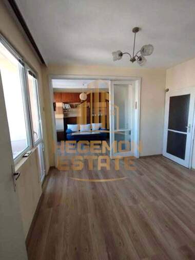 Vânzare - Apartament în Center,  Varna