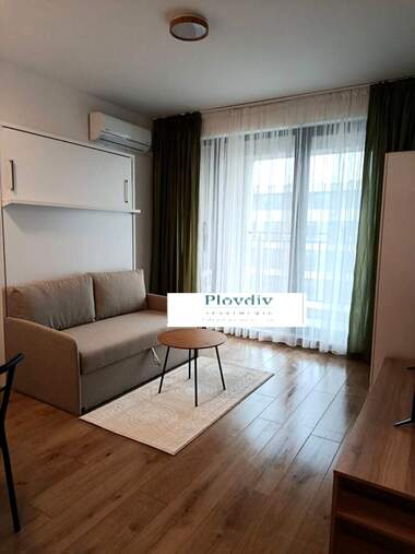 Miete - Wohnung in Mladejki halm,  Plowdiw