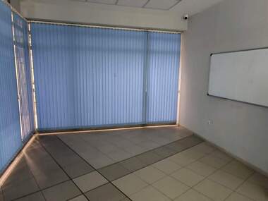 Продажба - Офис в Център,  Пловдив
