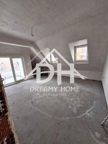 Satış - Apartman olarak Vazrojdenci,  Karcali