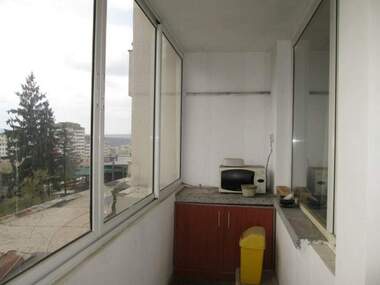 Închiriere - Apartament în Akația,  Veliko Tărnovo
