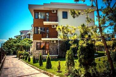 Satış - Apartman olarak Elenite,  Burgas