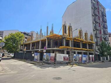 Продажба - Апартамент в Колхозен пазар,  Варна
